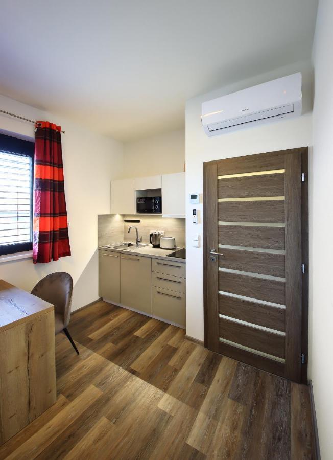 Apartmany Aswa Breclav Exterior photo